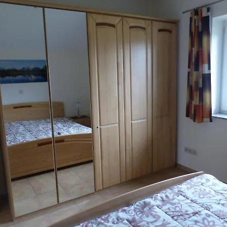 Haus Ertel Apartment *
